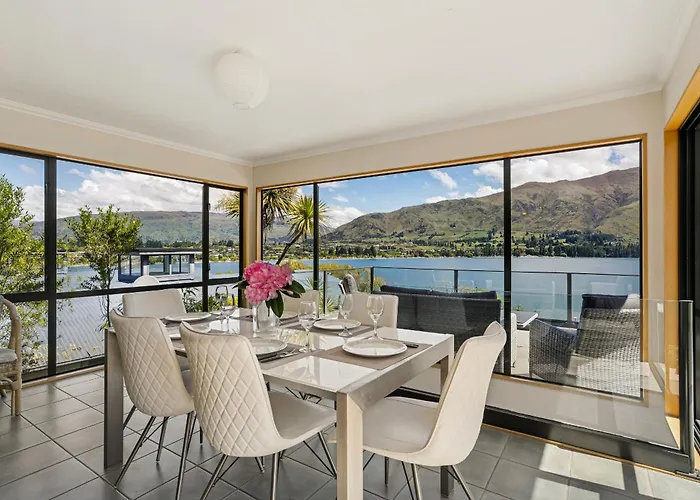 Lakeside Serenity - *